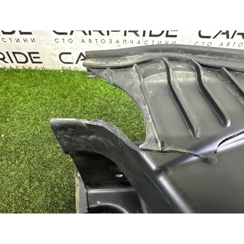 Воздуховод радиатора (кузов и элементы) LAND ROVER RANGE ROVER Sport L494 2016 3.0 Diesel LR044392