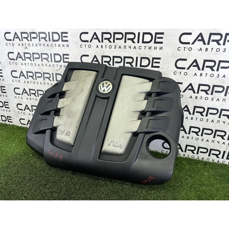 Декоративная крышка двигателя (двигатель и элементы) Volkswagen Touareg NF 2012 3.0 TDI 059103925BC