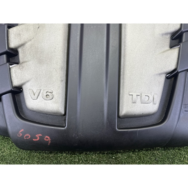 Декоративная крышка двигателя (двигатель и элементы) Volkswagen Touareg NF 2012 3.0 TDI 059103925BC