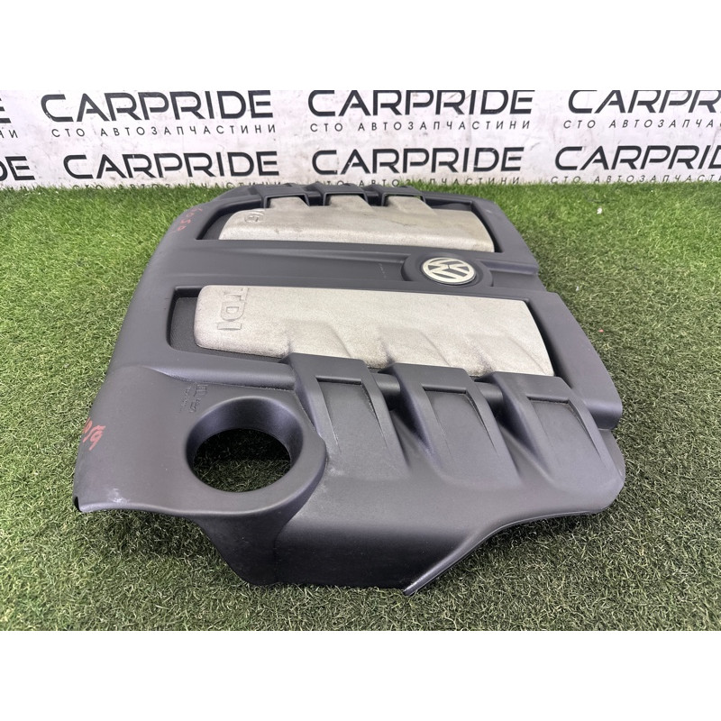 Декоративная крышка двигателя (двигатель и элементы) Volkswagen Touareg NF 2012 3.0 TDI 059103925BC