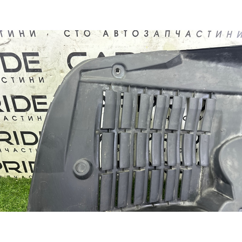 Подкрылок (кузов и элементы) LAND ROVER RANGE ROVER Sport L494 2016 3.0 Diesel LR033071