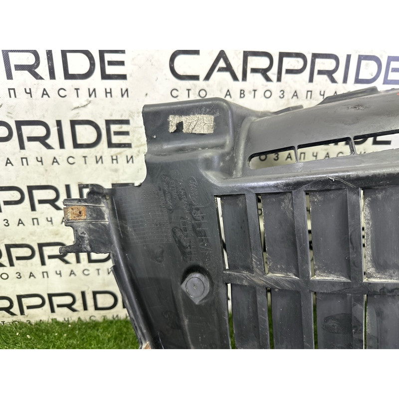 Подкрылок (кузов и элементы) LAND ROVER RANGE ROVER Sport L494 2016 3.0 Diesel LR033071