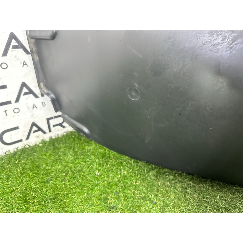 Подкрылок (кузов и элементы) AUDI Q5 8R 2010 3.2 CALB 8R0821172F