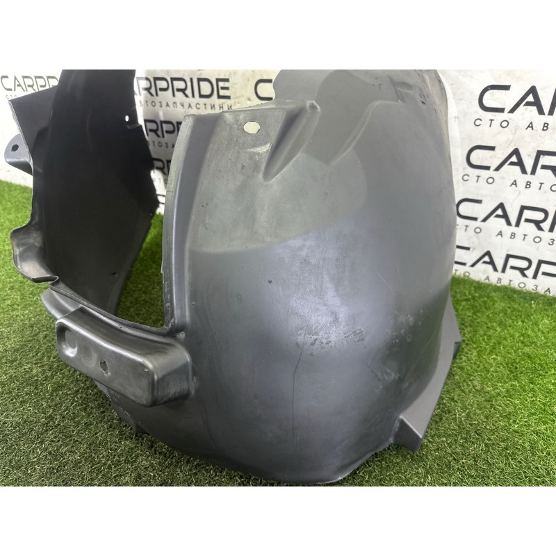 Подкрылок (кузов и элементы) AUDI Q5 8R 2010 3.2 CALB 8R0821172F