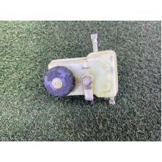 Бачок тормозной жидкости