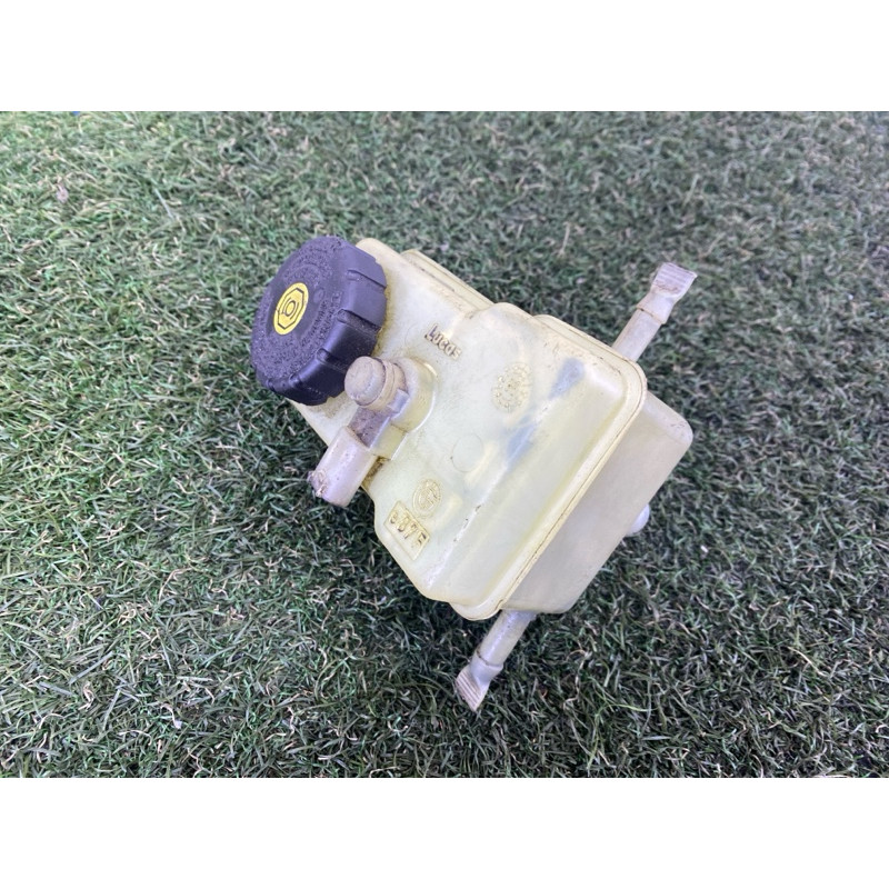 Бачок тормозной жидкости (тормозная система) BMW 5-series E39 34301164908