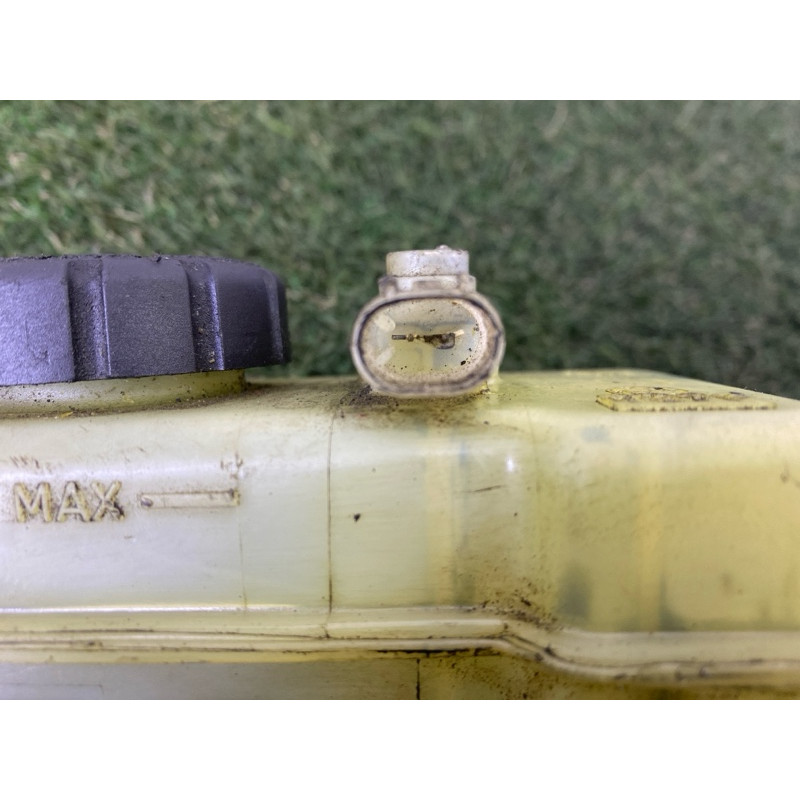 Бачок тормозной жидкости (тормозная система) BMW 5-series E39 34301164908