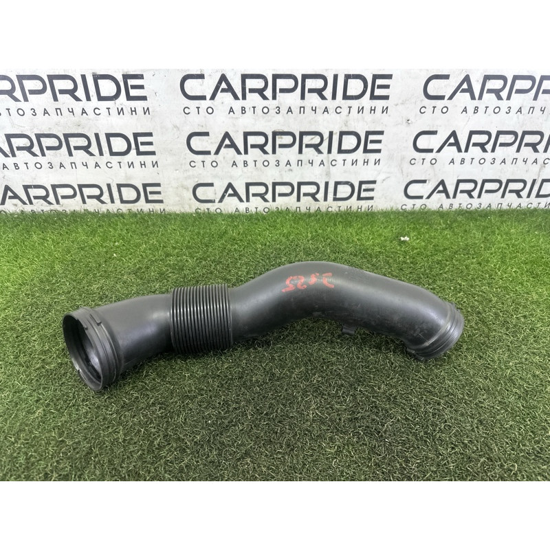 Патрубок повітряного фільтра (подача палива) AUDI A8 D4 2011 4.2 CDRA 4H0129615D