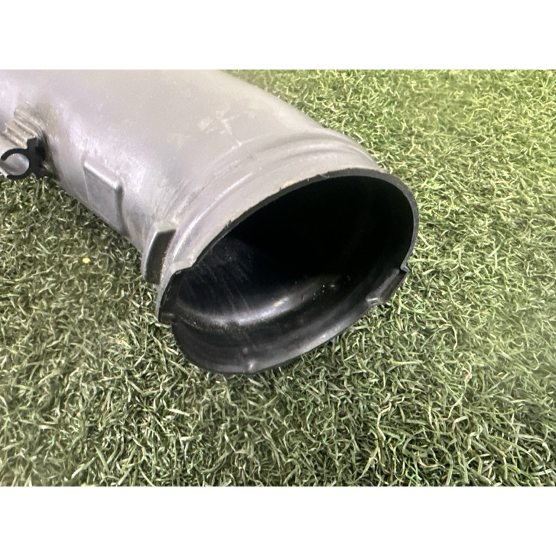 Патрубок повітряного фільтра (подача палива) AUDI A8 D4 2011 4.2 CDRA 4H0129615D