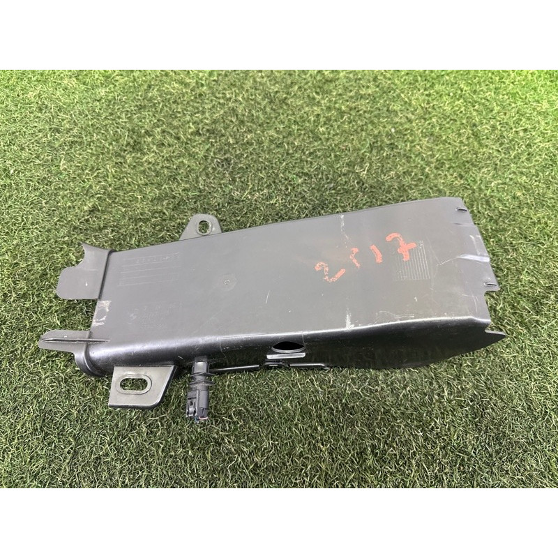 Воздуховод тормозов (кузов и элементы) BMW 7-series F01 2011 3.0 N54 51747184156