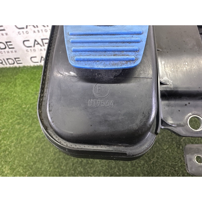 Бачок омывателя (кузов и элементы) AUDI Q5 8R 2010 3.2 CALB 8R0955453B