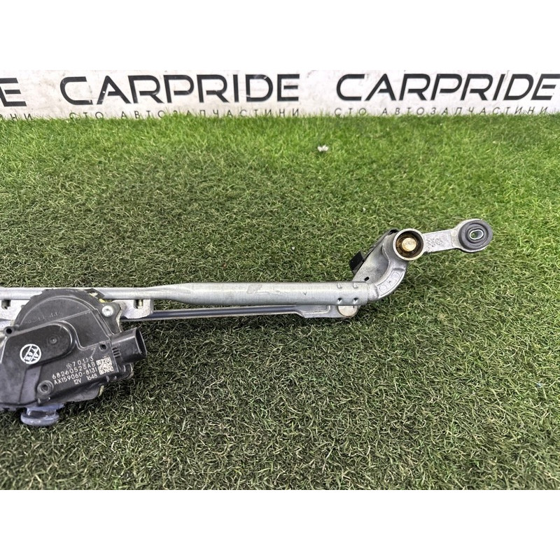 Трапеция дворников (кузов и элементы) Jeep Grand Cherokee WK2 2018 3.6 68301827AA