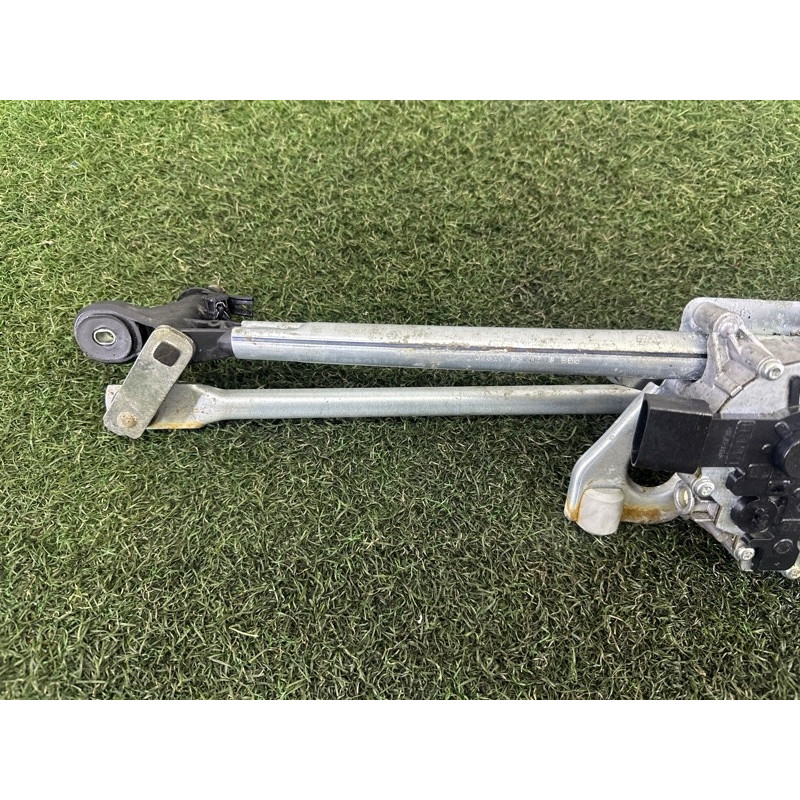 Трапеция дворников (кузов и элементы) BMW X1 E84 2014 2.0 61612990025