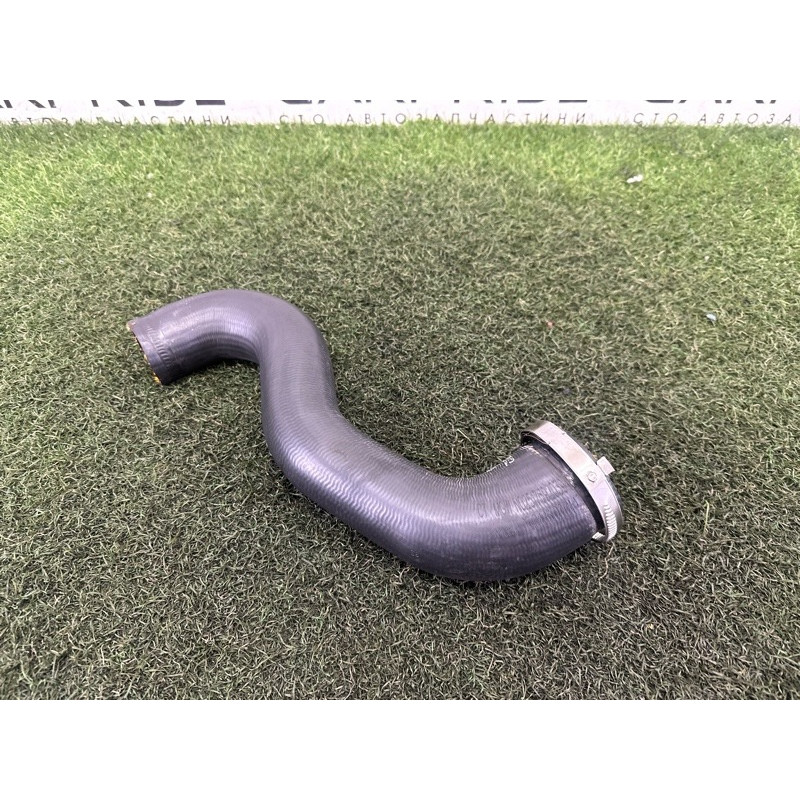 Патрубок интеркулера (двигатель и элементы) LAND ROVER RANGE ROVER Sport L494 2016 3.0 Diesel LR067016