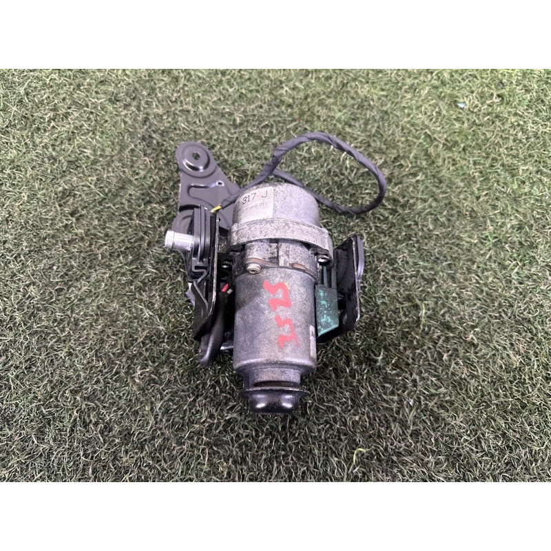 Вакуумный насос (тормозная система) AUDI A8 D4 2011 4.2 CDRA 8E0927317J