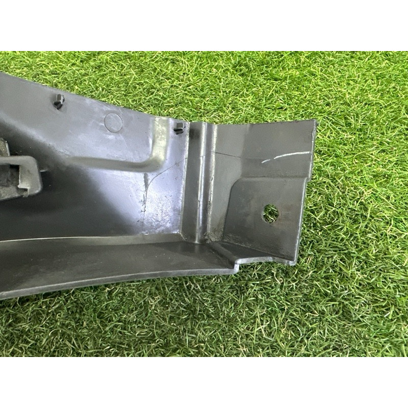 Накладка на крыло (кузов и элементы) LAND ROVER RANGE ROVER Sport L494 2016 3.0 Diesel LR044143