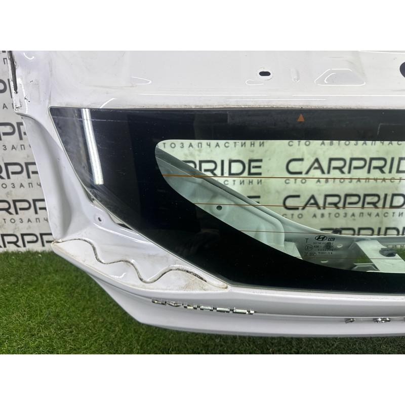 Стекло крышки багажника (стекла и зеркала) Hyundai Ioniq AE 2017 1.6 87110G2110