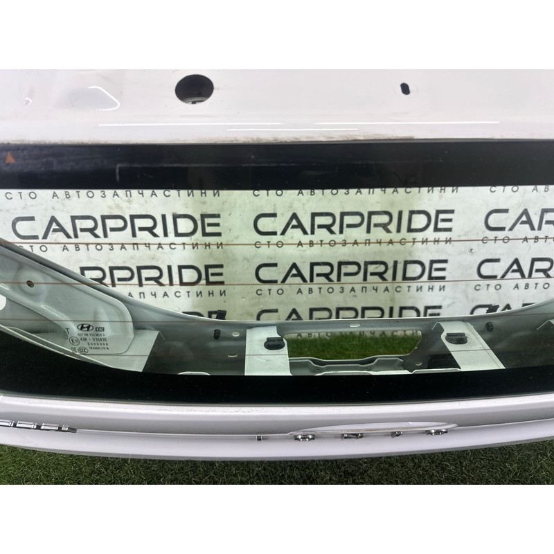 Стекло крышки багажника (стекла и зеркала) Hyundai Ioniq AE 2017 1.6 87110G2110