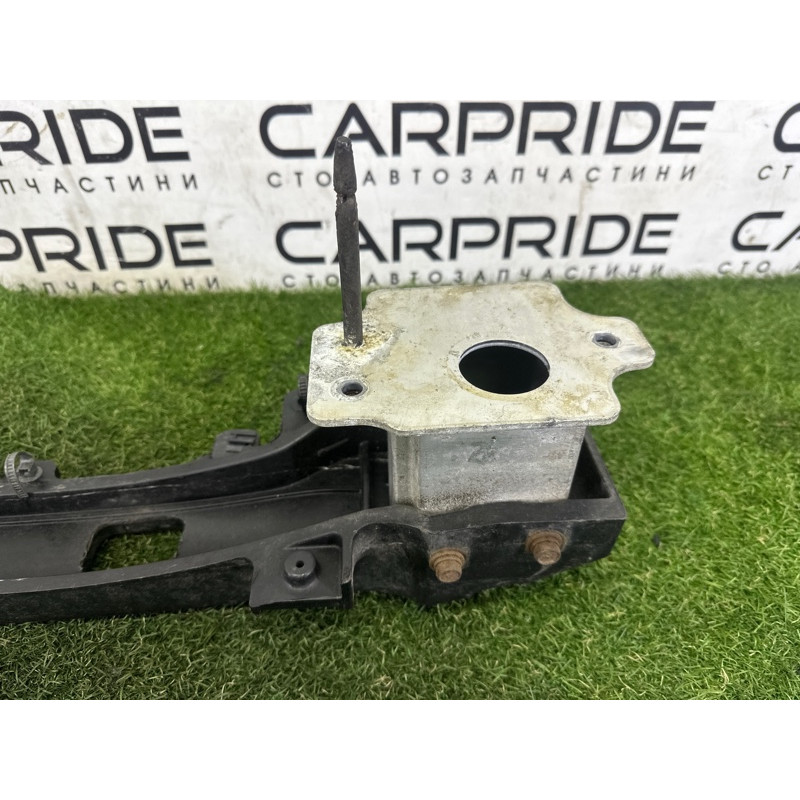 Усилитель бампера (наружные элементы кузова) Hyundai Ioniq AE 2017 1.6 86631G2010