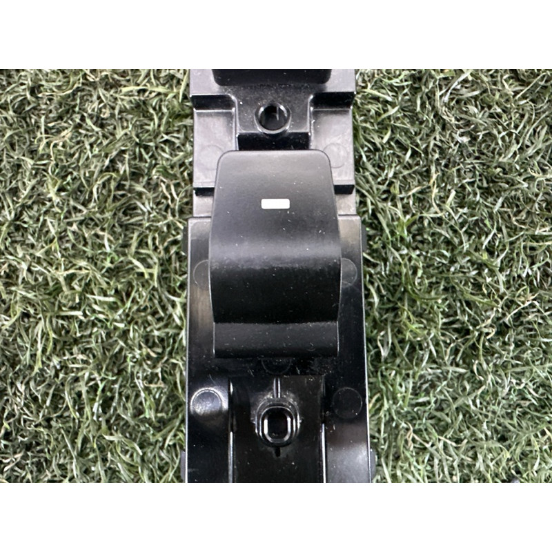 Кнопка стеклоподъемника (электрика / кнопки) Hyundai Ioniq AE 2017 1.6 93580G25004X