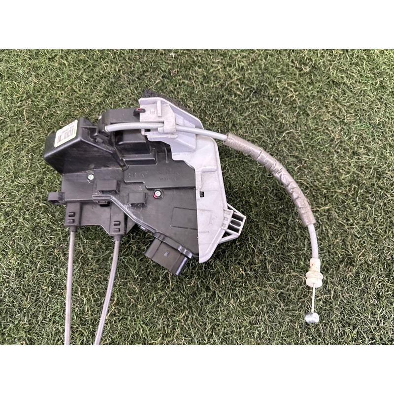 Замок двери (кузов и элементы) Hyundai Ioniq AE 2017 1.6 81420G2010