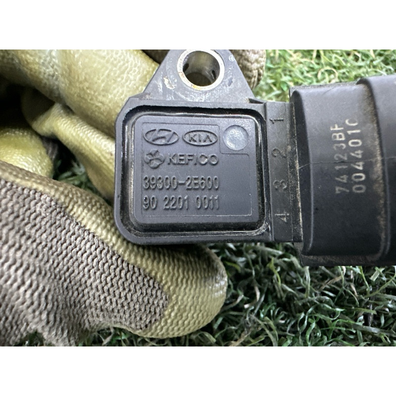 Датчик тиску у впускному колекторі (електрика двигуна) Hyundai Ioniq AE 2017 1.6 393002E600