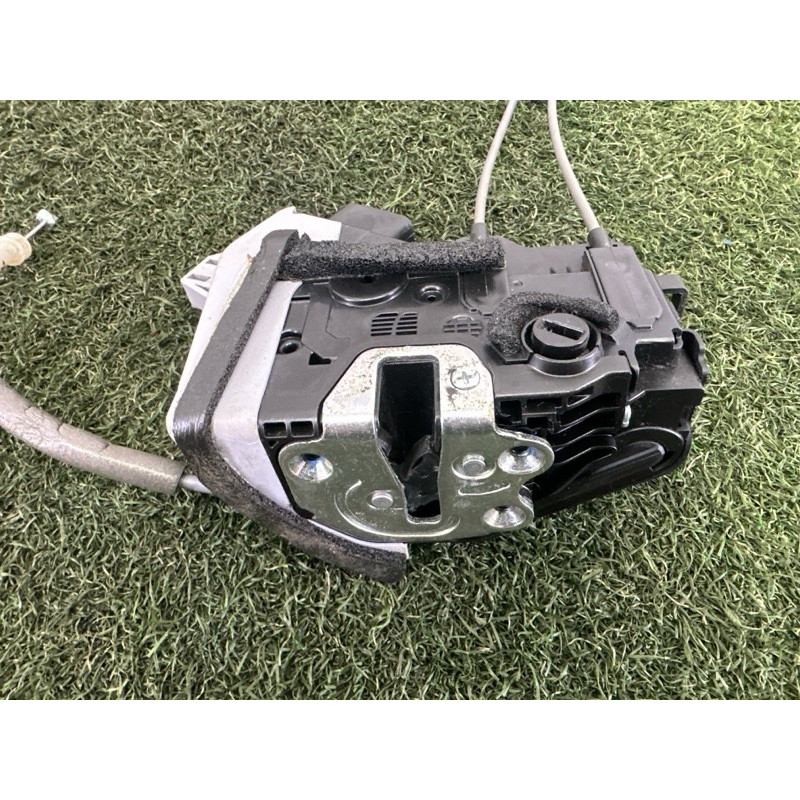 Замок двери (кузов и элементы) Hyundai Ioniq AE 2017 1.6 81410G2010