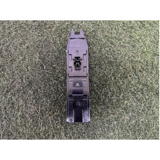 Кнопка стеклоподъемника