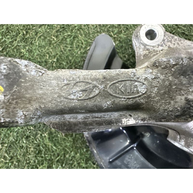 Поворотный кулак (подвеска) Hyundai Ioniq AE 2017 1.6 51710G2000