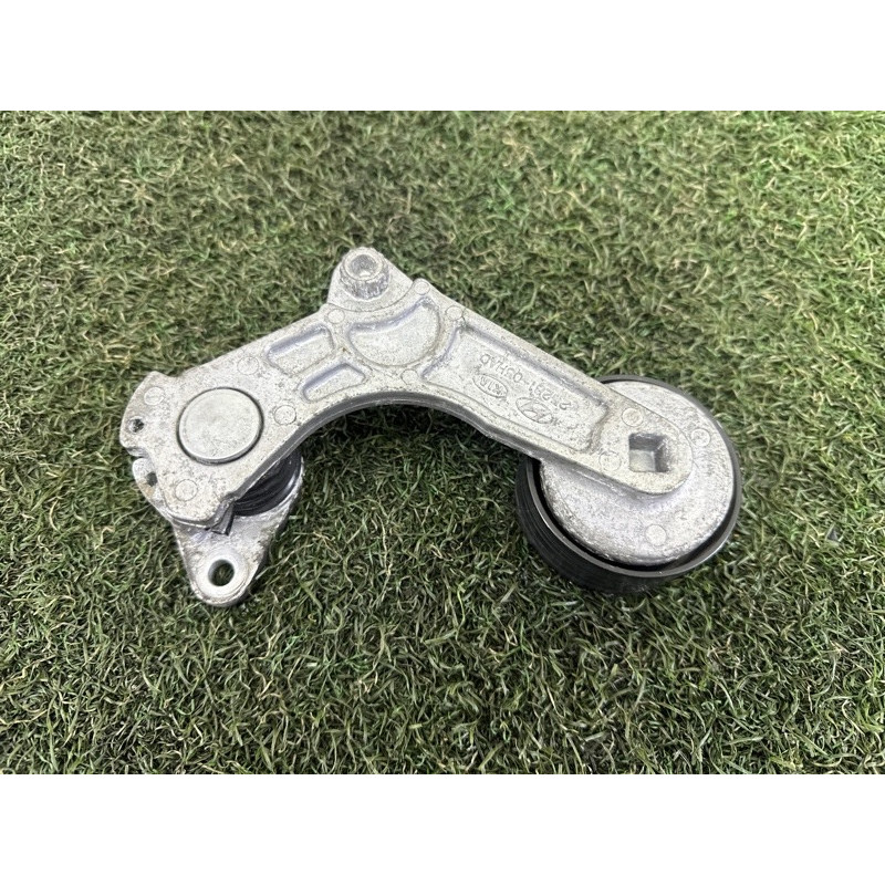 Ролик натяжний (двигун та елементи) Hyundai Ioniq AE 2017 1.6 2528103HA0