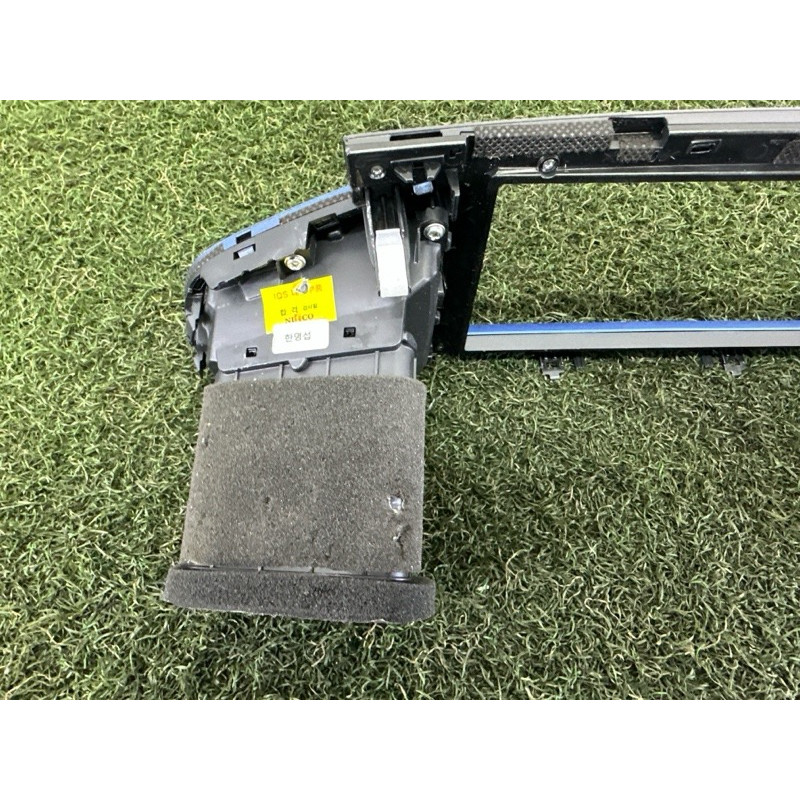 Центральный дефлектор салона (салон) Hyundai Ioniq AE 2017 1.6 84740G2910T9Y