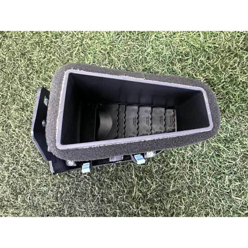 Дефлектор повітроводу (салон) Hyundai Ioniq AE 2017 1.6 97480G2900MBI