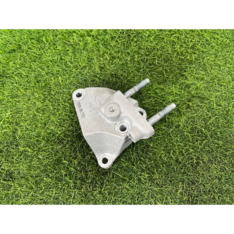 Кронштейн (двигатель и элементы) Hyundai Ioniq AE 2018 1.6 Hybrid 2167003HA0