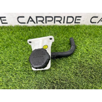 Бачок тормозной жидкости