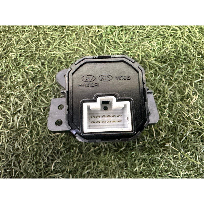 Кнопка Start Stop (електрика / кнопки) Hyundai Ioniq AE 2017 1.6 95430G2500MBI