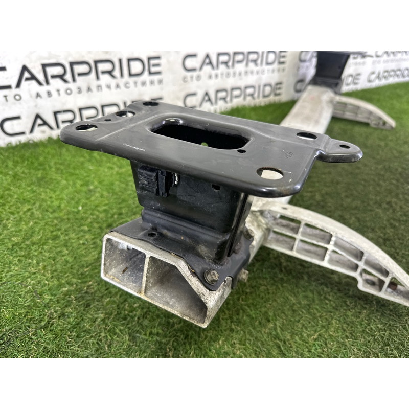 Усилитель бампера (наружные элементы кузова) Hyundai Ioniq AE 2017 1.6 64900G2000