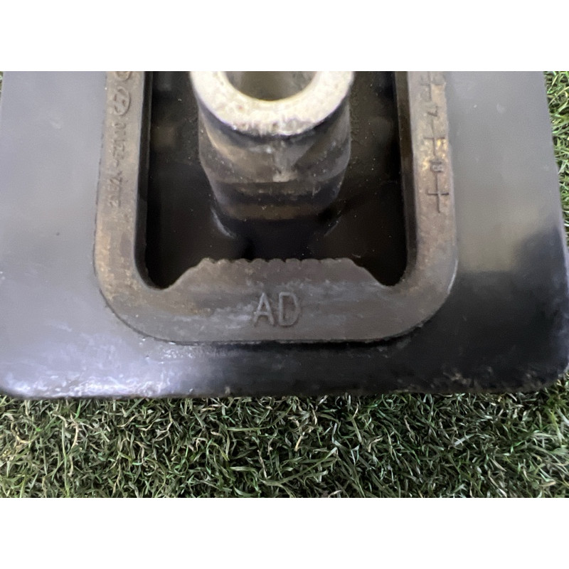 Подушка двигателя (двигатель и элементы) Hyundai Ioniq AE 2017 1.6 21830G2000