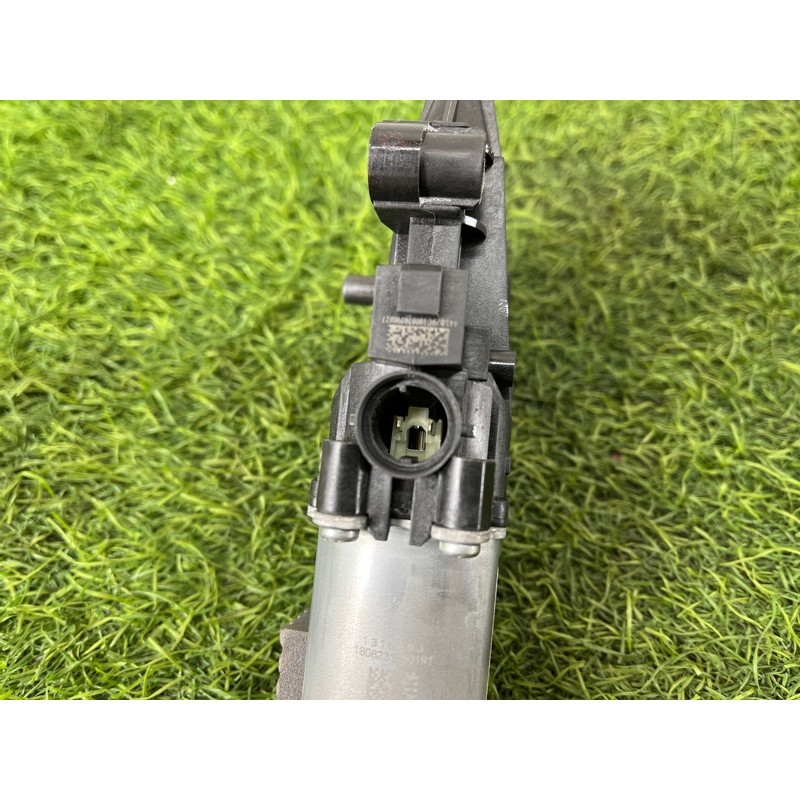 Мотор стеклоподъемника (электрика) Hyundai Ioniq AE 2018 1.6 Hybrid 83450G2000