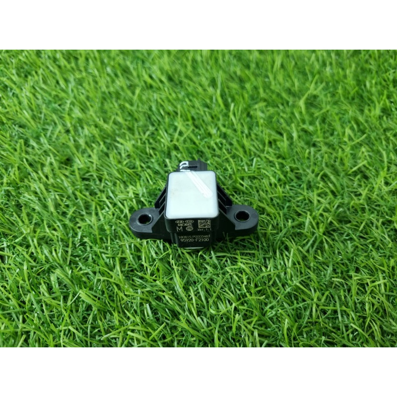 Датчик удара двери (airbag / безопасность) Hyundai Ioniq AE 2018 1.6 Hybrid 95920F2100