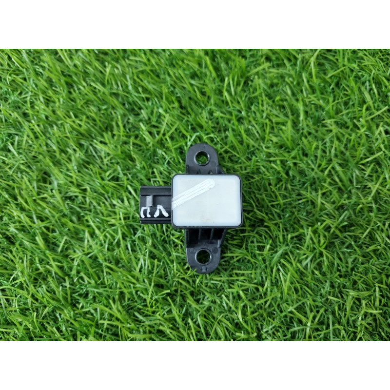 Датчик удара двери (airbag / безопасность) Hyundai Ioniq AE 2018 1.6 Hybrid 95920F2100