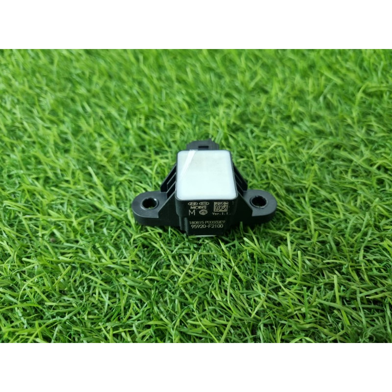 Датчик удара двери (airbag / безопасность) Hyundai Ioniq AE 2018 1.6 Hybrid 95920F2100