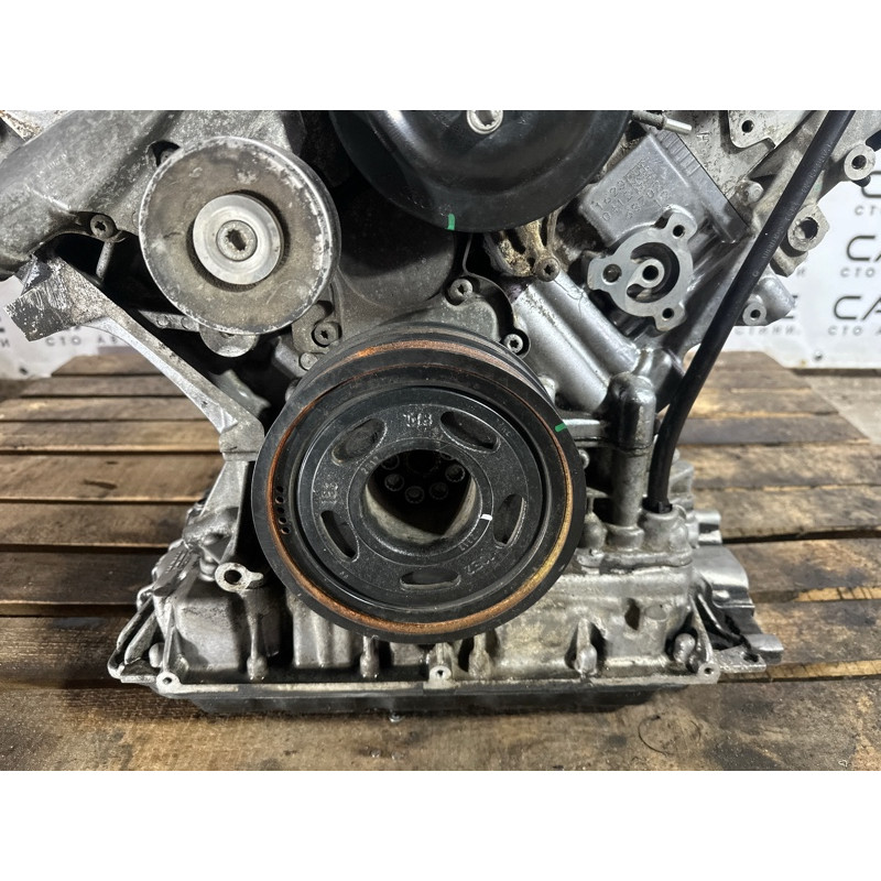 Двигатель (двигатель и элементы) Volkswagen Touareg NF 2013 3.0 Hybrid 06E100038D