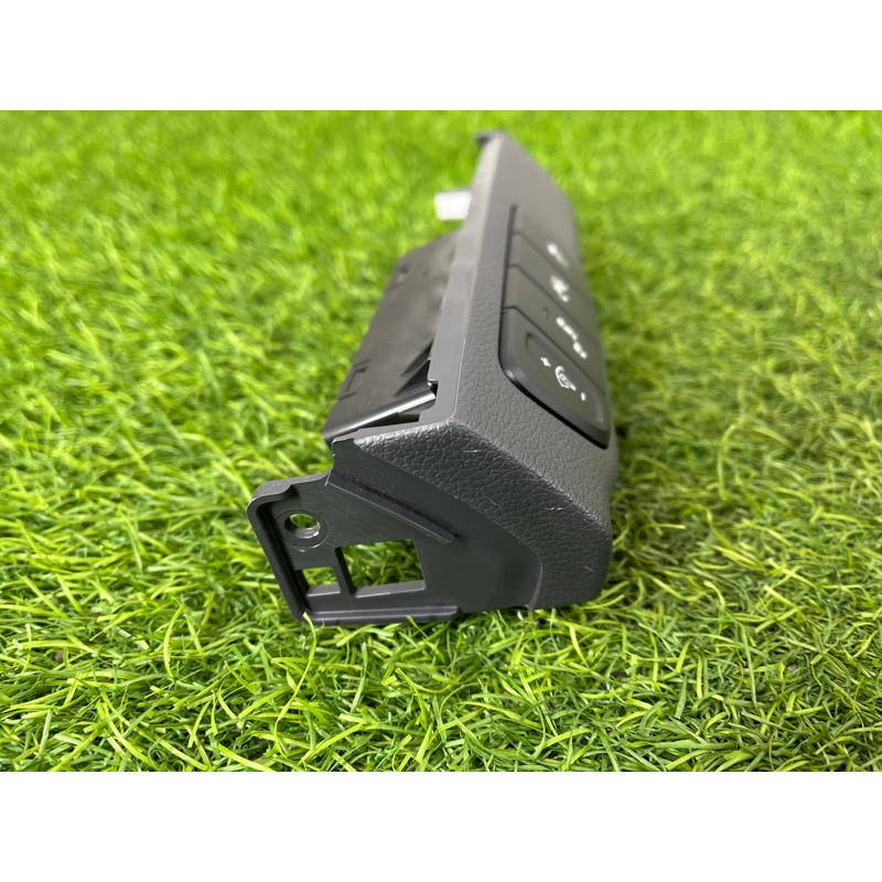 Блок кнопок (електрика / кнопки) Hyundai Ioniq AE 2018 1.6 Hybrid 93700G2140T9Y