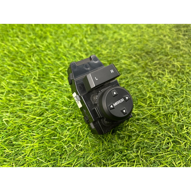 Блок управления зеркалами (электрика / блоки управления) Hyundai Ioniq AE 2018 1.6 Hybrid 93530G20104X