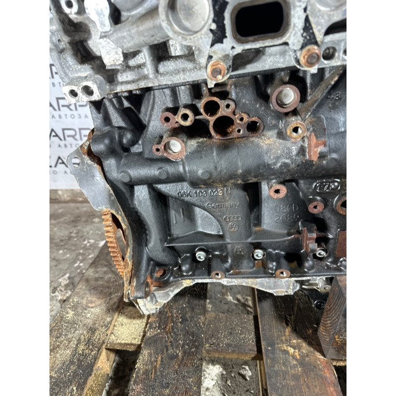 Двигатель (двигатель и элементы) AUDI A4 B9 2017 2.0 TFSI 06L100033D