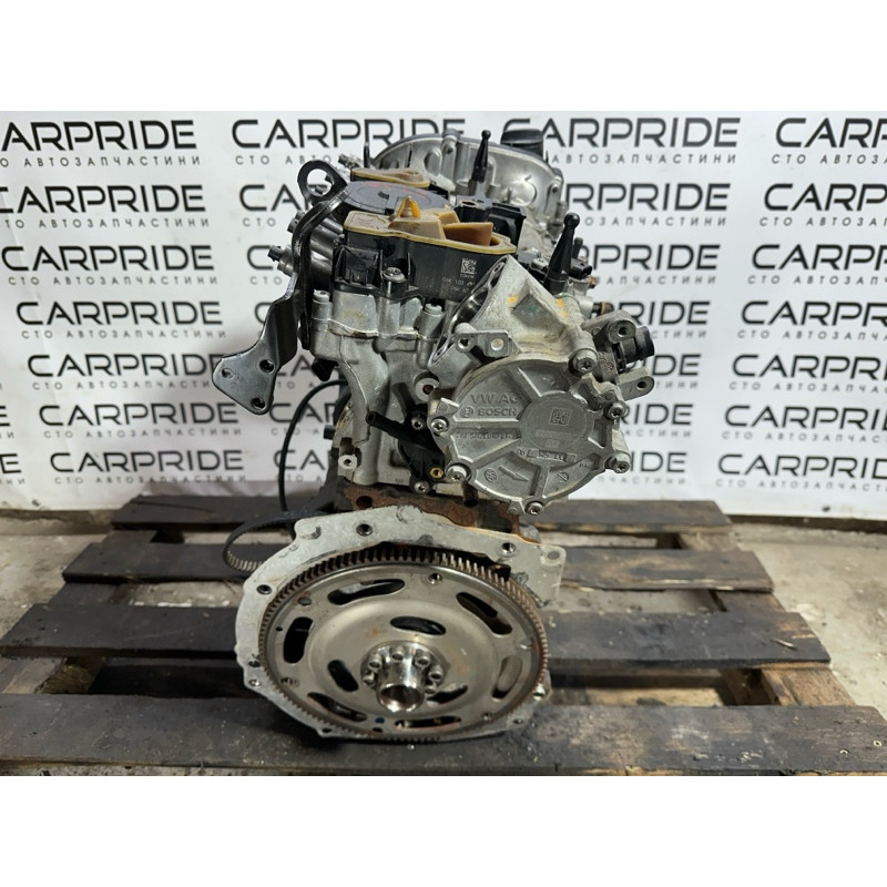 Двигатель (двигатель и элементы) AUDI A4 B9 2017 2.0 TFSI 06L100033D