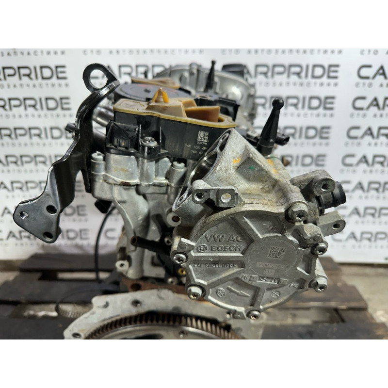 Двигатель (двигатель и элементы) AUDI A4 B9 2017 2.0 TFSI 06L100033D