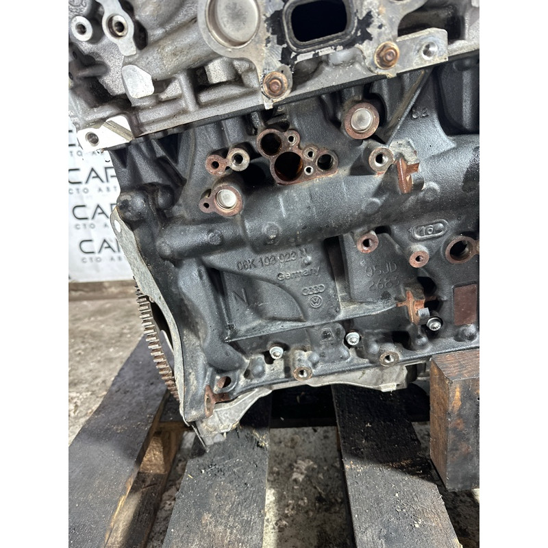 Двигатель (двигатель и элементы) AUDI A4 B9 2017 2.0 TFSI 06L100033D