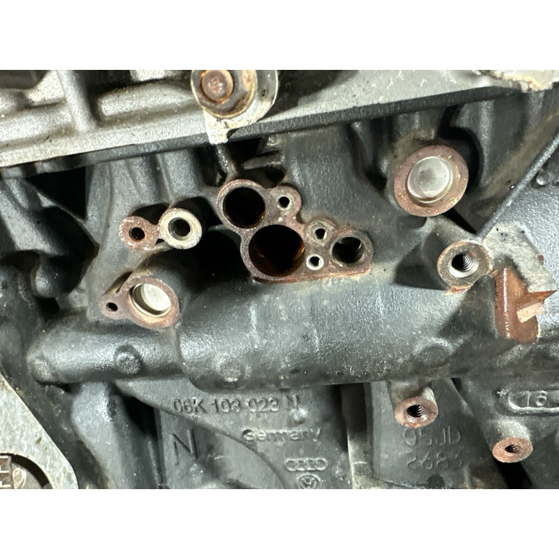 Двигатель (двигатель и элементы) AUDI A4 B9 2017 2.0 TFSI 06L100033D