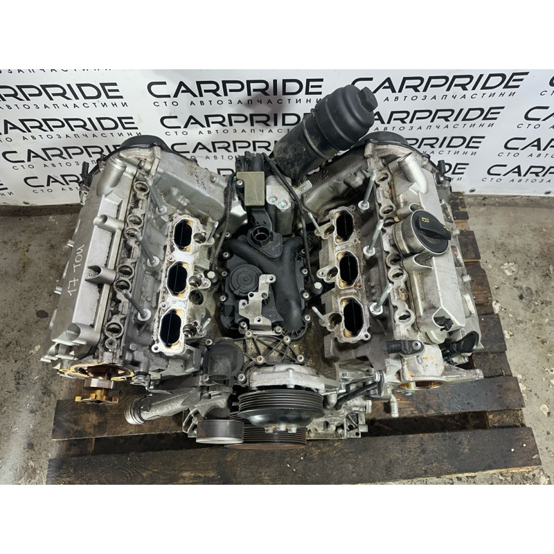 Двигатель (двигатель и элементы) Volkswagen Touareg NF 2012 3.0 Hybrid CGFA 06E100032C